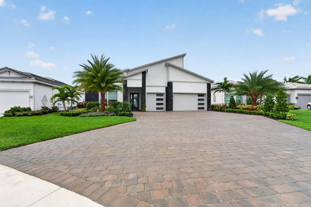 10822 Stellar Circle, Palm Beach Gardens