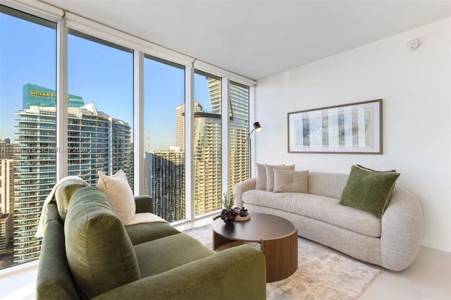2 of 36 - 485 Brickell Avenue #4804, Miami, FL