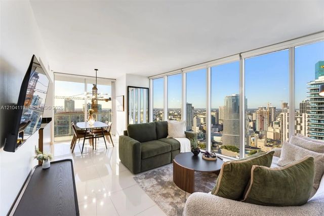 3 of 36 - 485 Brickell Avenue #4804, Miami, FL