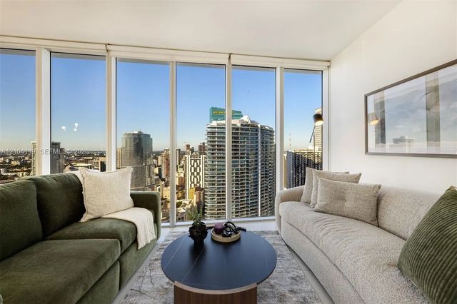 4 of 36 - 485 Brickell Avenue #4804, Miami, FL