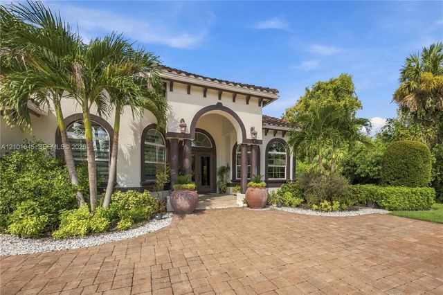 5 of 74 - 541 Sw 17th Street Sw, Naples, FL