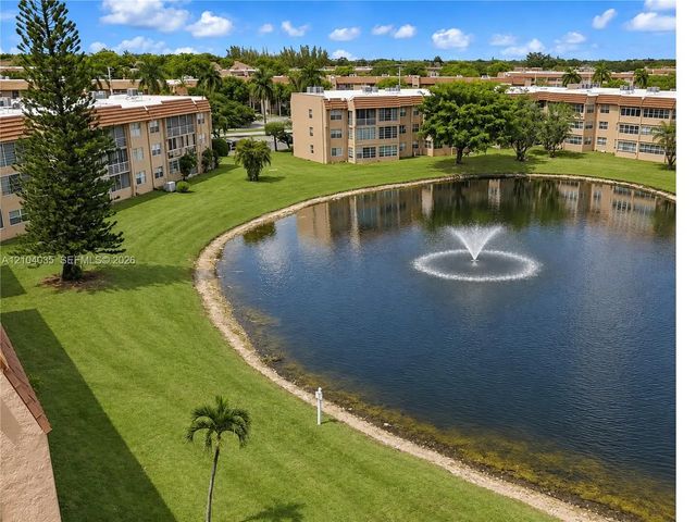 9850 Sunrise Lakes Boulevard #108, Sunrise