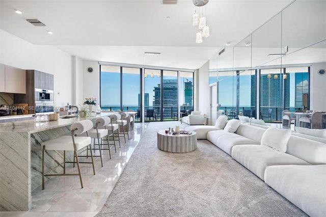 2 of 40 - 801 S Miami Avenue #mph 5702, Miami, FL