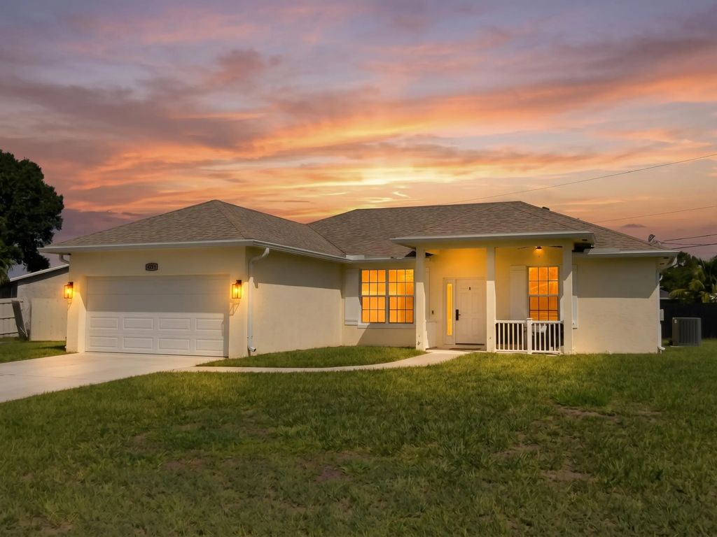 4256 Sw Whitebread Road, Port St. Lucie