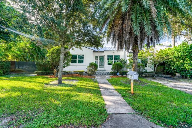 36 Nw 101st Street, Miami Shores