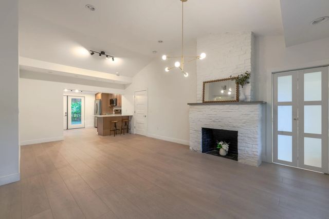 3 of 17 - 36 Nw 101st Street, Miami Shores, FL