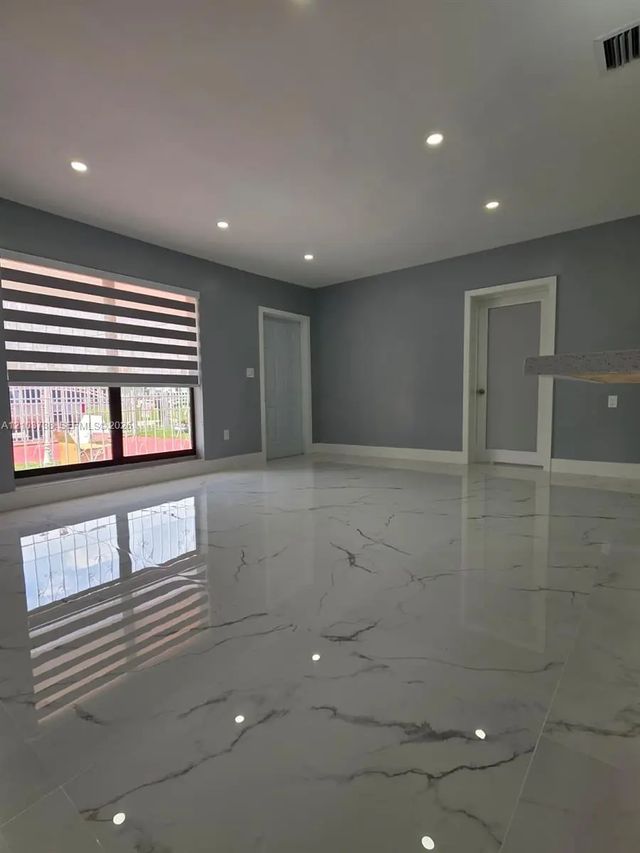 5 of 20 - 14501 Nw 12th Avenue, Miami, FL