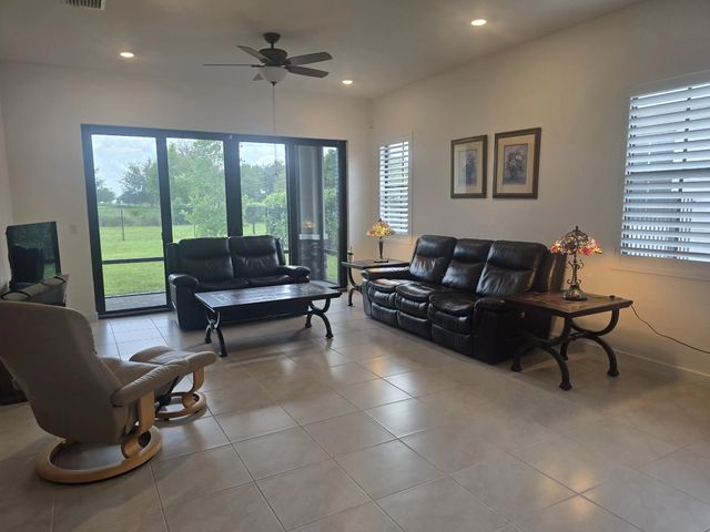 5 of 36 - 19562 Weathervane Way, Loxahatchee, FL