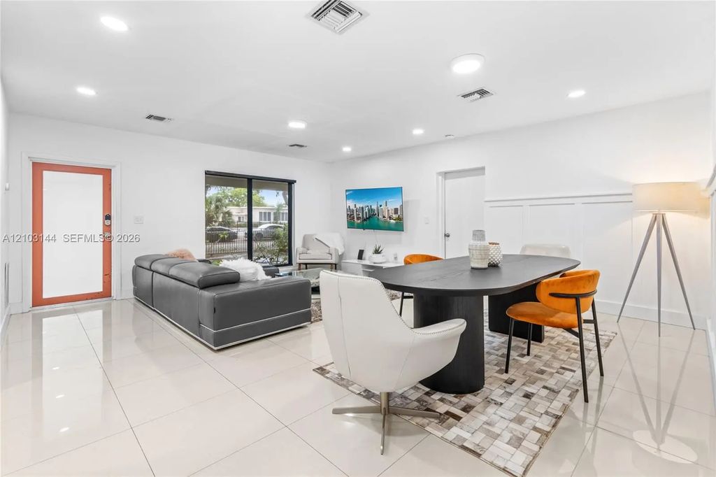 1195 Ne 147th Street #., North Miami