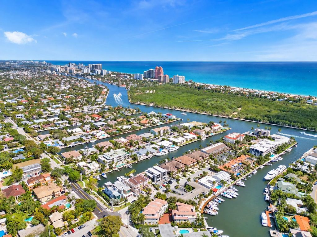 2744 Ne 14th Street, Fort Lauderdale