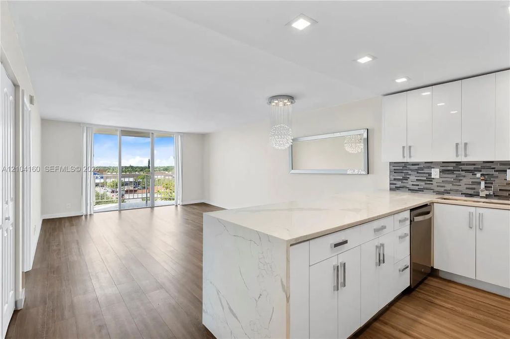 16710 Ne 9th Avenue #608, North Miami Beach