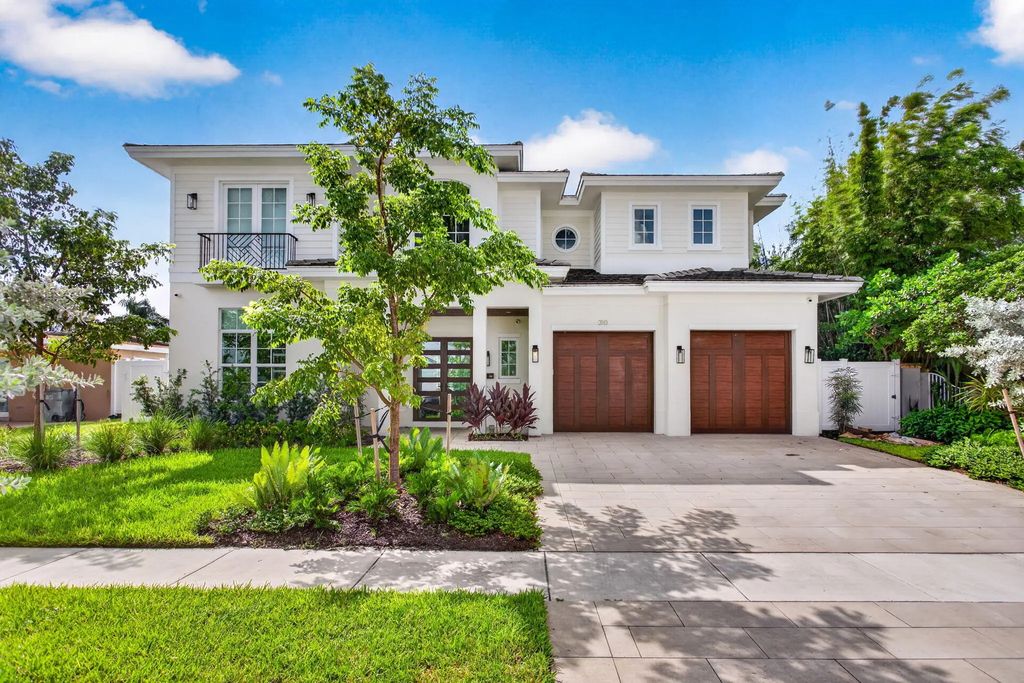 310 Se 9th Court, Pompano Beach