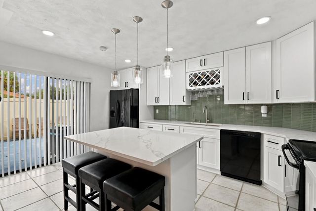 5 of 23 - 4475 Willow Pond Road #a, West Palm Beach, FL
