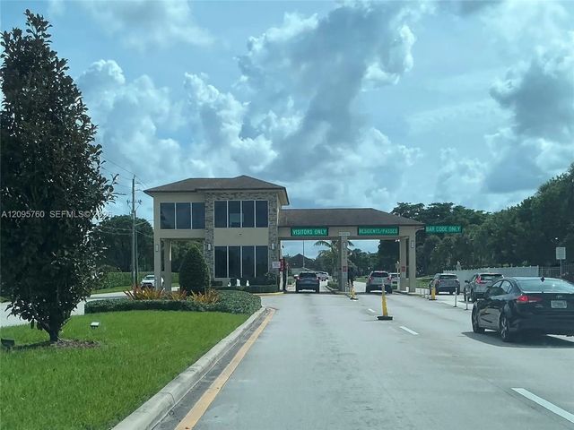 2 of 56 - 251 Sw 134th Way #309m, Pembroke Pines, FL