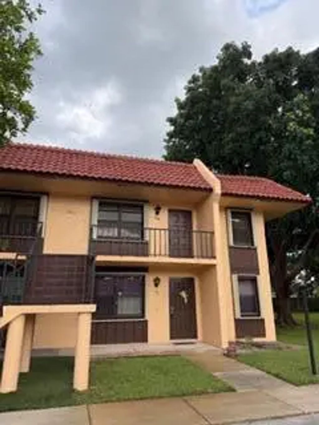 5939 Forest Hill Boulevard #206, West Palm Beach