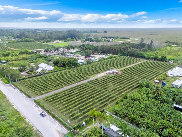4 of 19 - 00 Sw 205th Avenue, Miami, FL