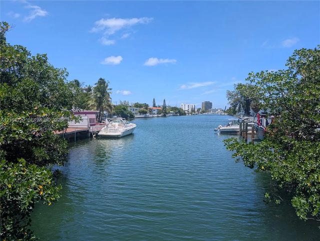 7757 Crespi Boulevard, Miami Beach