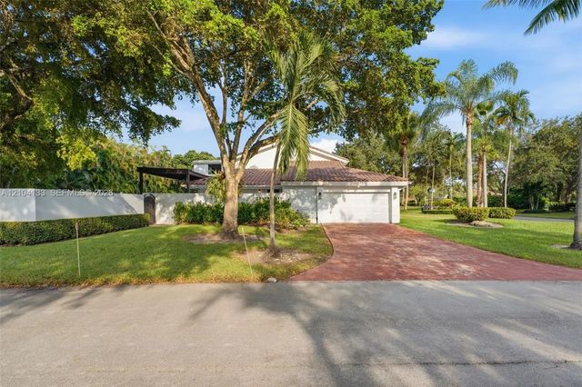 4 of 45 - 9361 Sw 103rd Street, Miami, FL