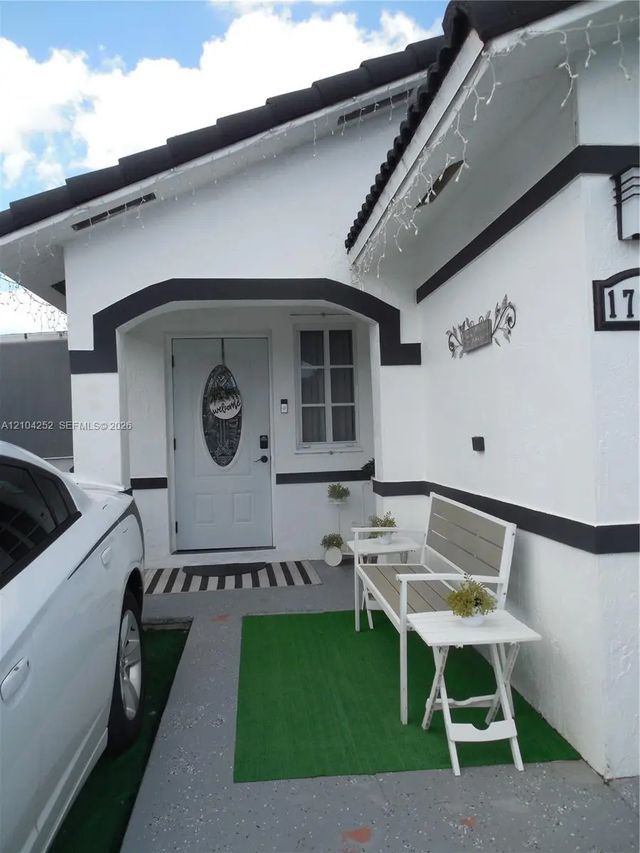 3 of 46 - 17830 Sw 143rd Court, Miami, FL
