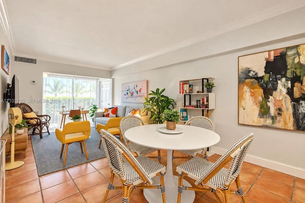300 Sunrise Drive #1b, Key Biscayne