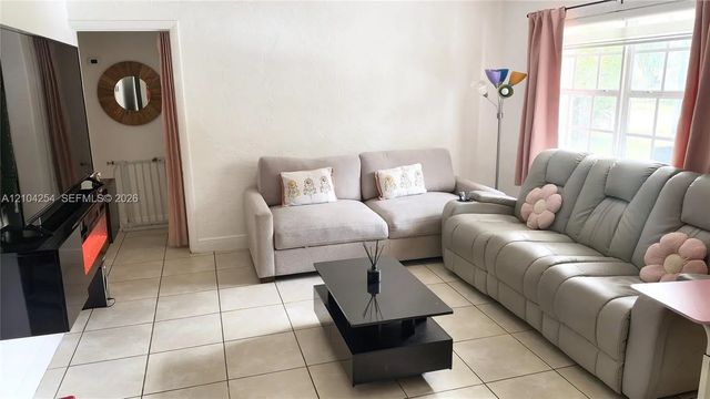 3 of 18 - 1245 Ne 133rd Street, North Miami, FL