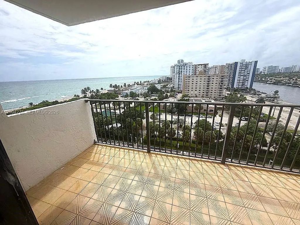 1201 S Ocean Drive #1108s, Hollywood