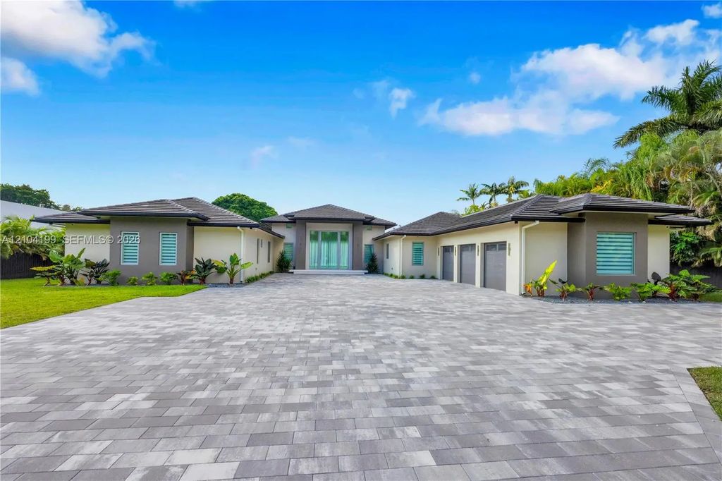 11240 Sw 95th Street, Miami