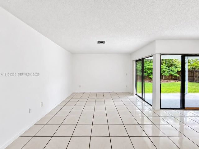 4 of 16 - 11220 Sw 159th Street, Miami, FL