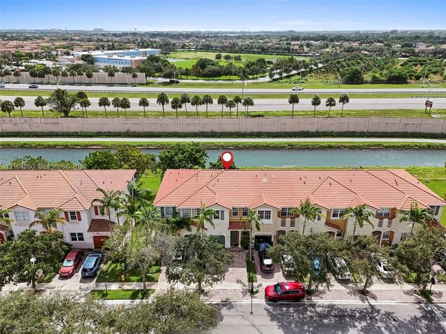 5 of 33 - 2104 Ne 3rd Court, Homestead, FL