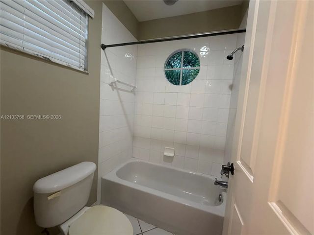 4 of 5 - 735 Duchess Court, Palm Beach Gardens, FL