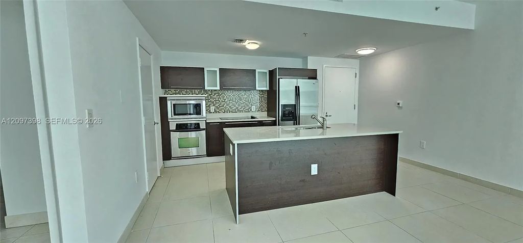 1900 N Bayshore Drive #3317, Miami
