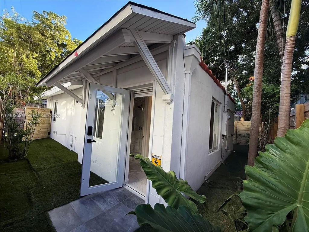 721 Lenox Avenue #1, Miami Beach