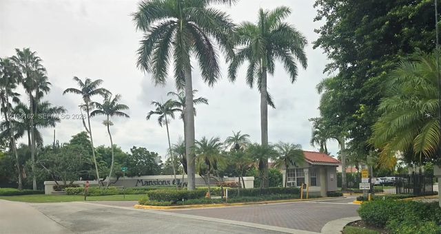 3 of 29 - 4371 Sw 155th Court, Miami, FL