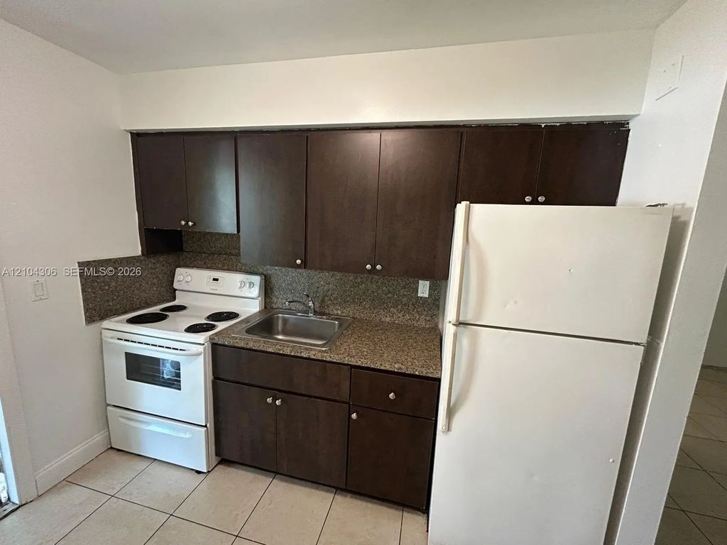 1710 Roosevelt Street #1a, Hollywood