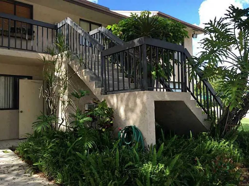 21955 Tidewater Terrace #208, Boca Raton