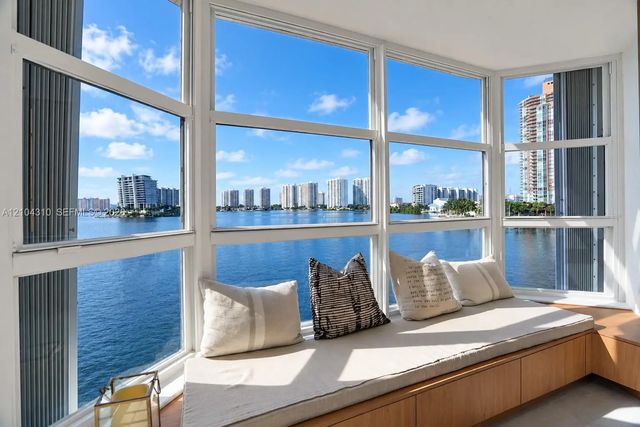 4 of 36 - 3530 Mystic Pointe Drive #415, Aventura, FL