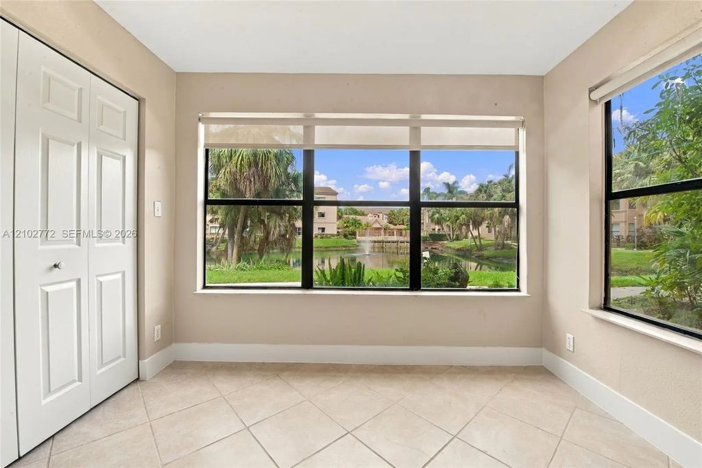 2946 S University Drive #7102, Davie