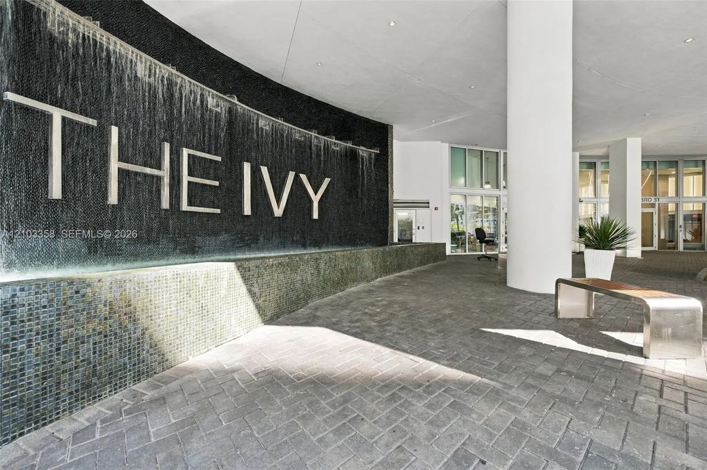 90 Sw 3rd Street #2014, Miami