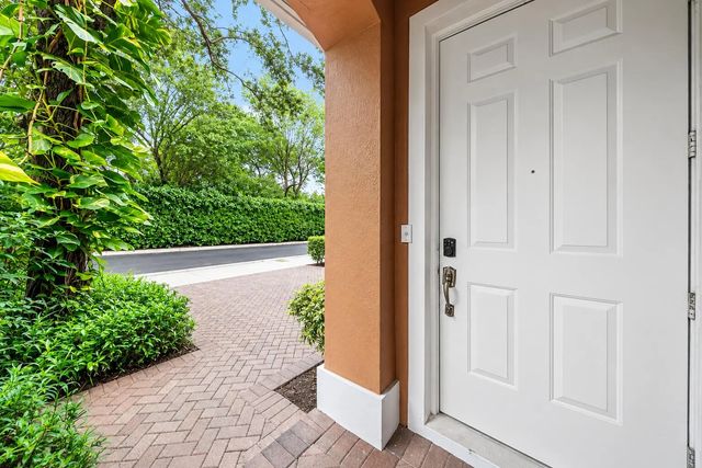 5 of 45 - 247 W Chrystie Circle, Delray Beach, FL
