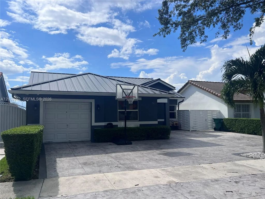 722 Nw 134th Avenue, Miami