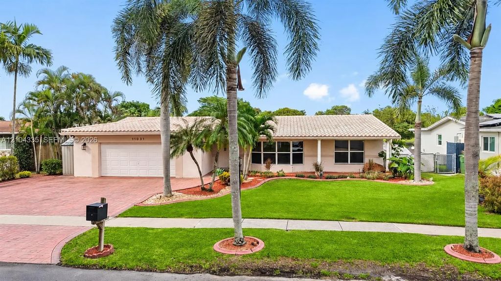 11031 Nw 22nd Street, Pembroke Pines
