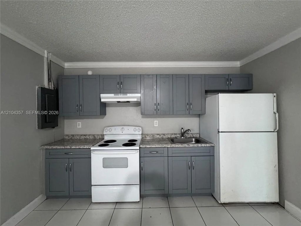 302 Sw 1st Court #a, Pompano Beach