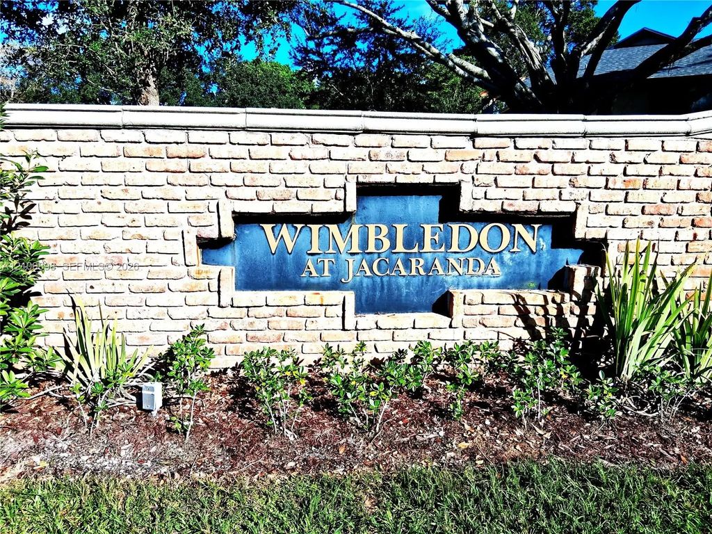 108 Wimbledon Lake Drive, Plantation