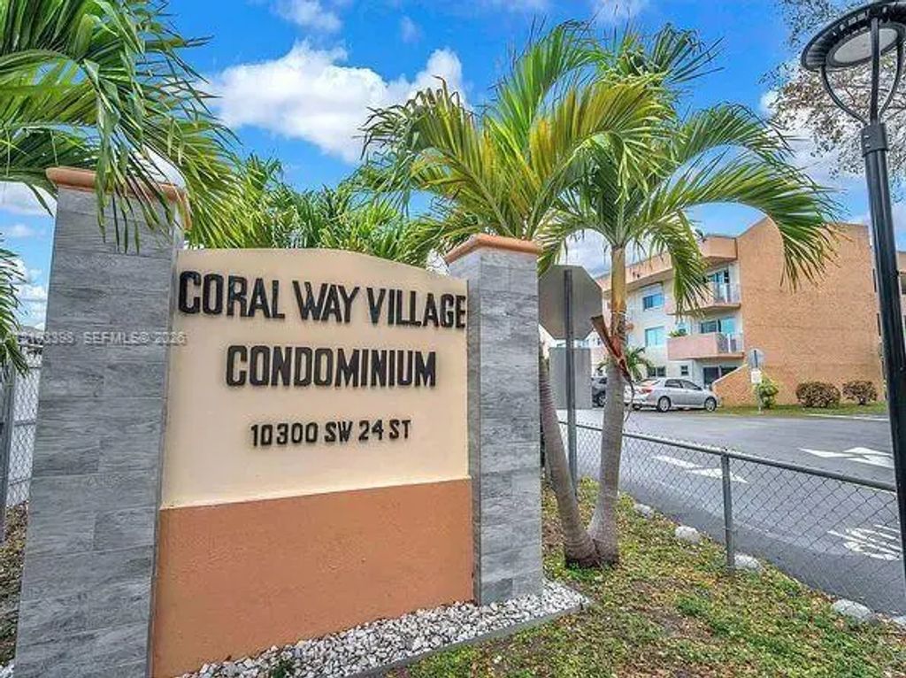 10300 Coral Way #c31, Miami