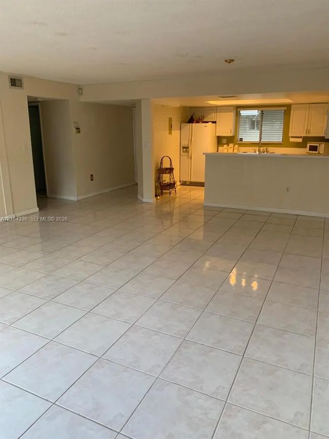5 of 25 - 14901 Sw 80th Street #111, Miami, FL