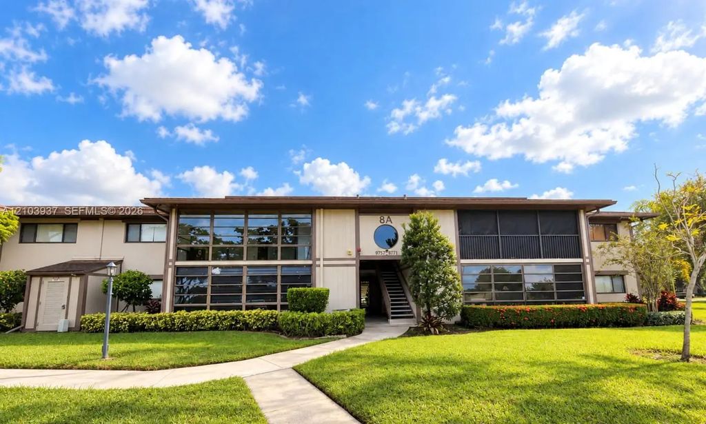 9767 W Mcnab Road #215, Tamarac