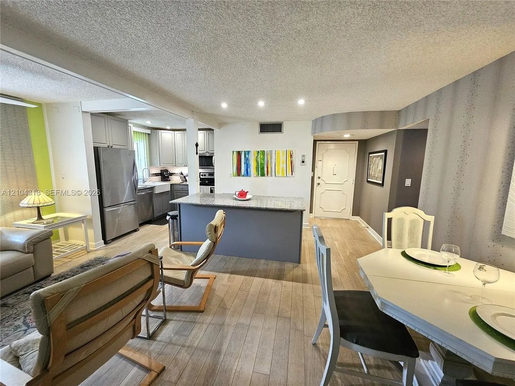 5180 E Sabal Palm Boulevard #340, Tamarac