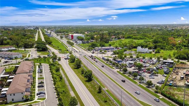 3 of 33 - 23301 S Dixie Highway, Homestead, FL