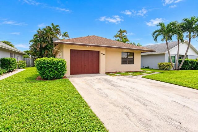 5 of 42 - 1435 S Summit Run Circle, West Palm Beach, FL