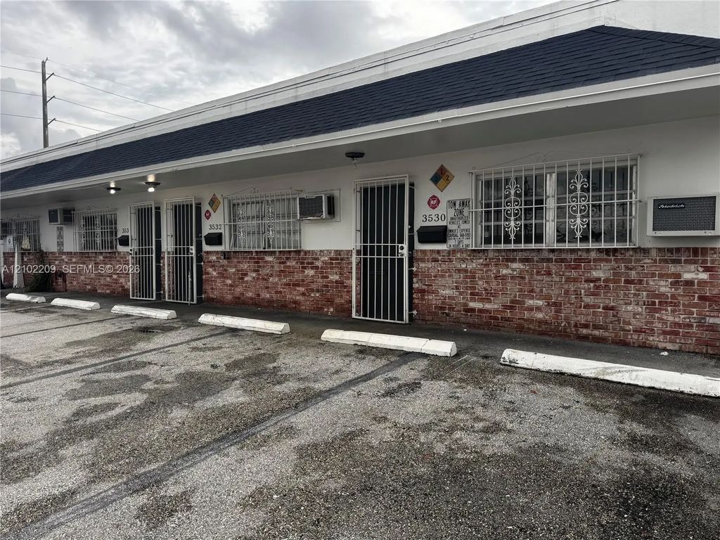 3530 Nw 10th Avenue, Oakland Park